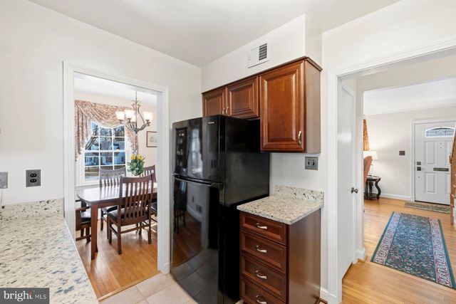 9225 VILLA DR, Bethesda, MD 20817