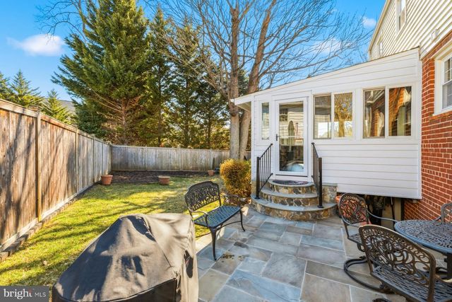 9225 VILLA DR, Bethesda, MD 20817