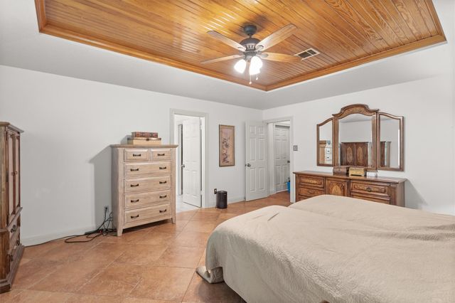 104 El Norte CT, Lakeway, TX 78734
