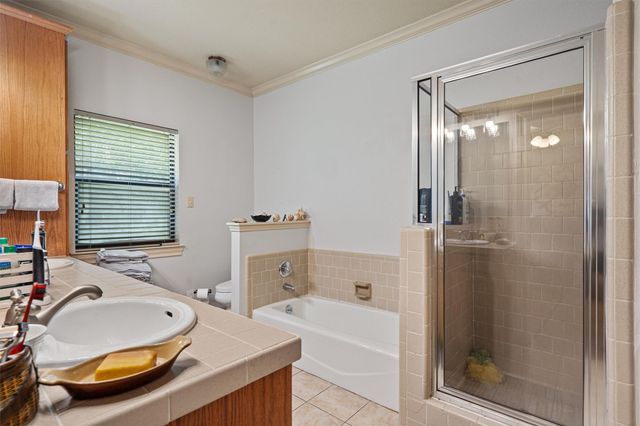 104 El Norte CT, Lakeway, TX 78734