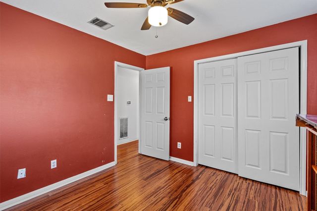 104 El Norte CT, Lakeway, TX 78734