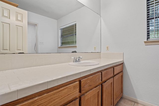 104 El Norte CT, Lakeway, TX 78734