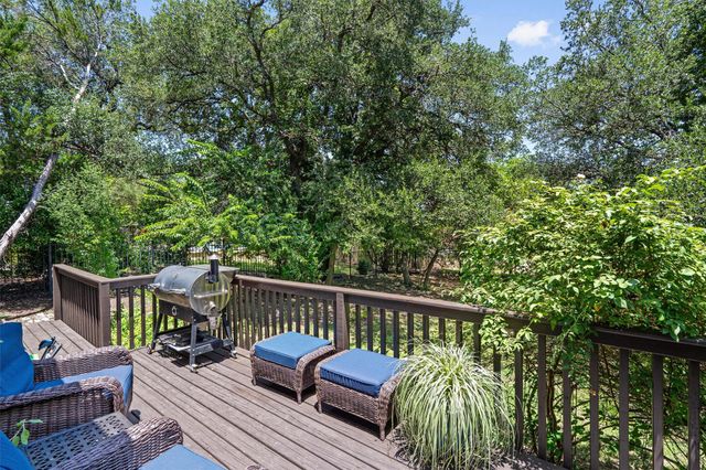 104 El Norte CT, Lakeway, TX 78734