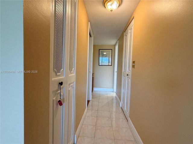 3241 Holiday Springs Blvd 204, Margate, FL 33063