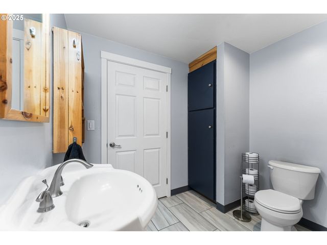 3907 Ne RANCHO Dr, Vancouver, WA 98682