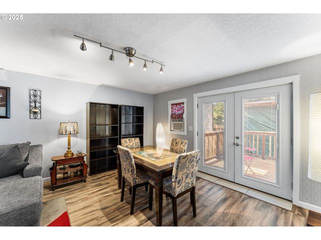 3907 Ne RANCHO Dr, Vancouver, WA 98682