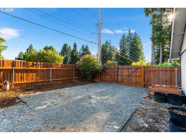 3907 Ne RANCHO Dr, Vancouver, WA 98682
