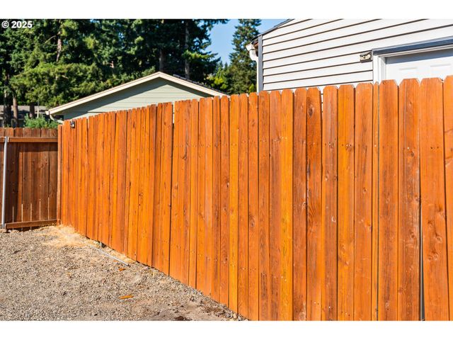 3907 Ne RANCHO Dr, Vancouver, WA 98682