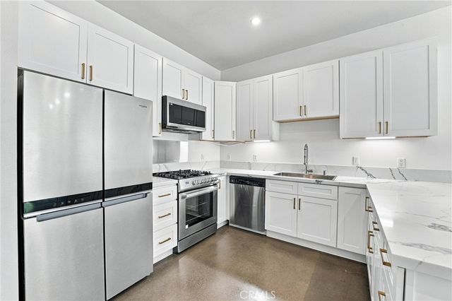 435 W Center Street, Anaheim, CA 92805