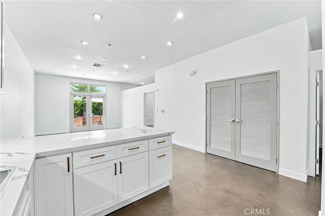 435 W Center Street, Anaheim, CA 92805
