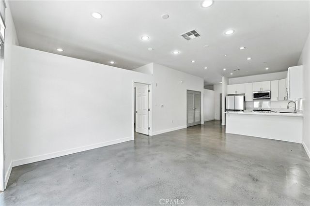 435 W Center Street, Anaheim, CA 92805
