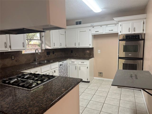 8407 Windy Cove Court, Houston, TX 77095