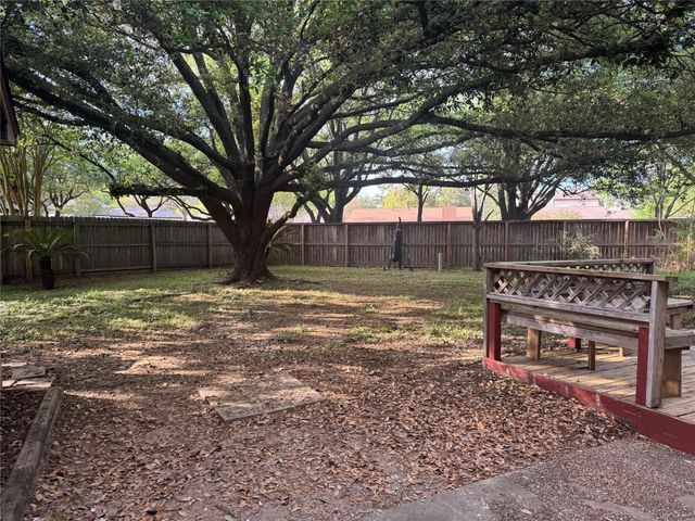 8407 Windy Cove Court, Houston, TX 77095