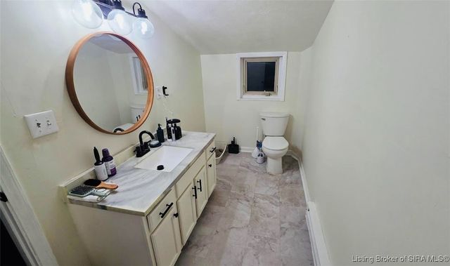 715 walnut Street, Madison, IN 47250