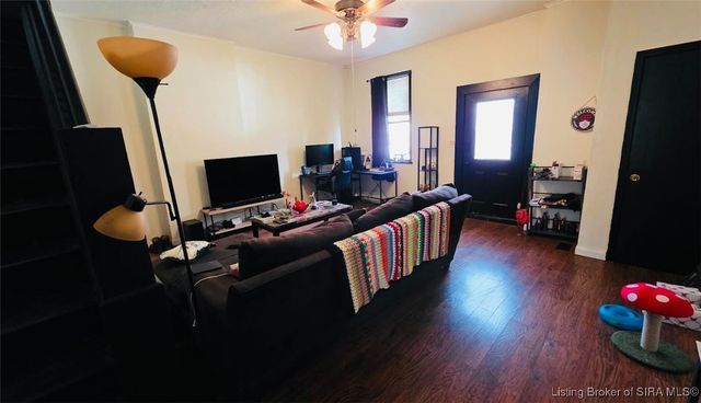 715 walnut Street, Madison, IN 47250