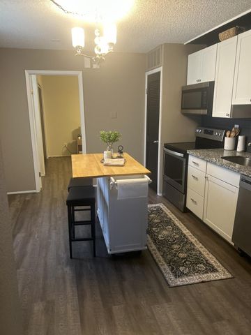 12900 Walden Road 819H, Montgomery, TX 77356