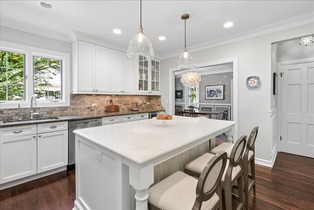 1140 Oakley Avenue, Winnetka, IL 60093