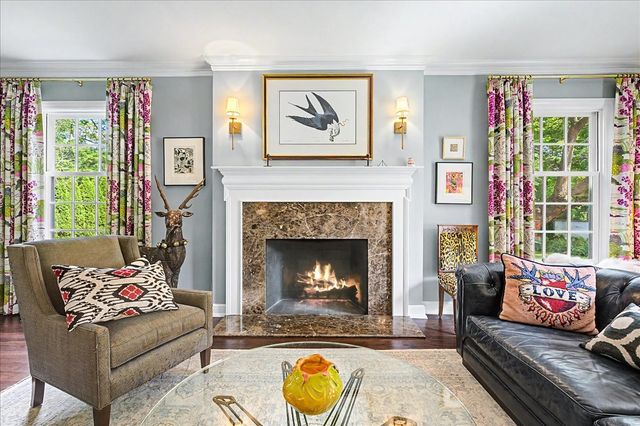 1140 Oakley Avenue, Winnetka, IL 60093