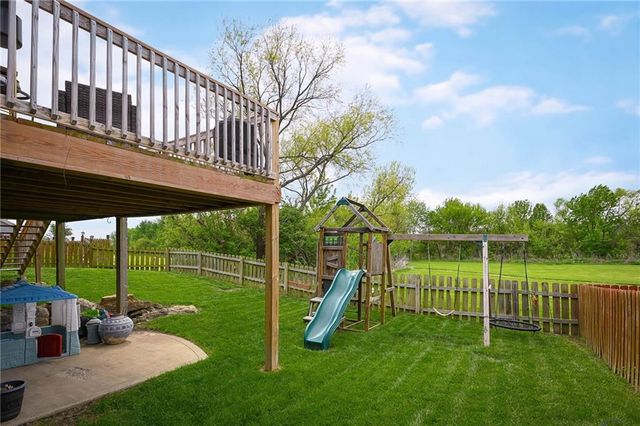 712 S Adams Street, Raymore, MO 64083