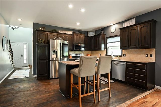 712 S Adams Street, Raymore, MO 64083