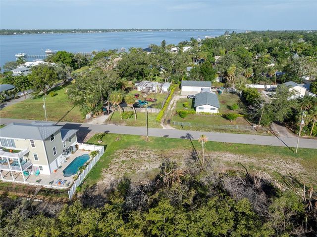 13TH AVENUE W, Palmetto, FL 34221