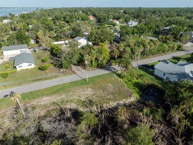 13TH AVENUE W, Palmetto, FL 34221