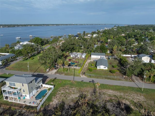13TH AVENUE W, Palmetto, FL 34221