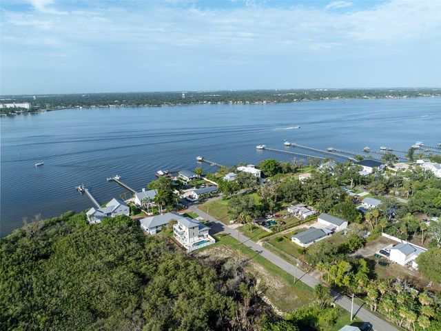 13TH AVENUE W, Palmetto, FL 34221