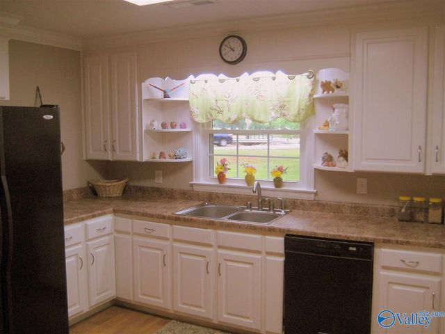 4000 Garth Road, Huntsville, AL 35801