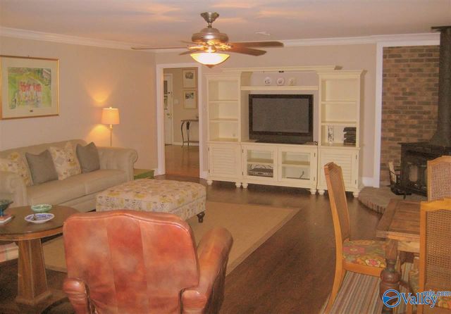 4000 Garth Road, Huntsville, AL 35801