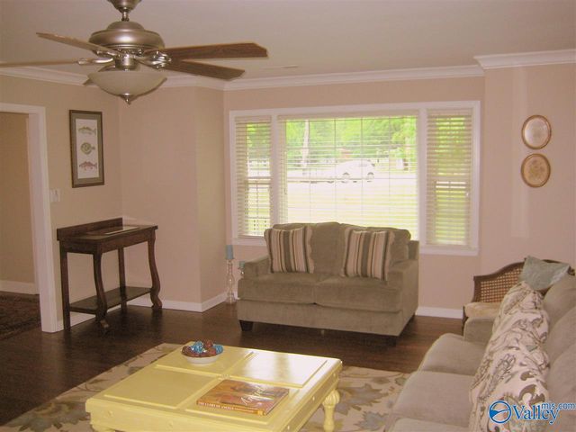 4000 Garth Road, Huntsville, AL 35801