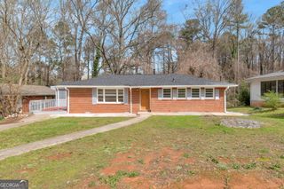 4234 Rockbridge Heights Drive, Stone Mountain, GA 30083
