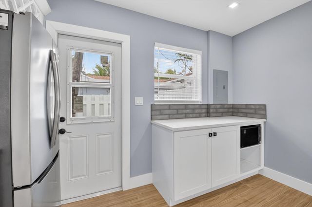 341 SE 3rd Avenue, Delray Beach, FL 33483