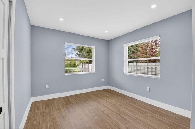 341 SE 3rd Avenue, Delray Beach, FL 33483