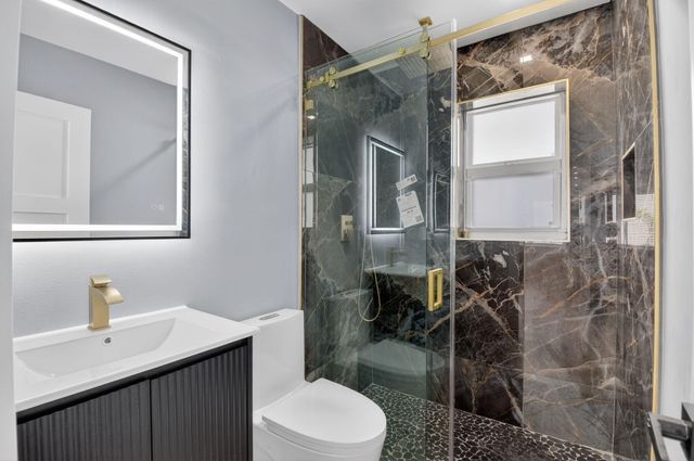 341 SE 3rd Avenue, Delray Beach, FL 33483