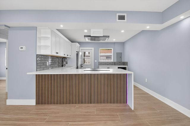 341 SE 3rd Avenue, Delray Beach, FL 33483