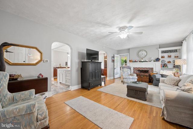 965 MULBERRY AVE, Hagerstown, MD 21742