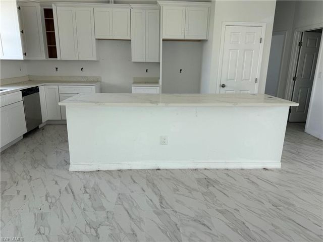 10658 Rainsville ST, Port Charlotte, FL 33981