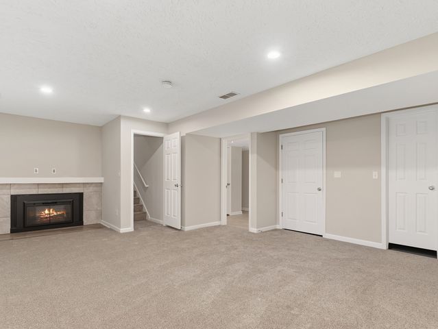 105 Blackhawk Drive, Minooka, IL 60447