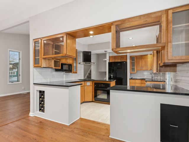 105 Blackhawk Drive, Minooka, IL 60447