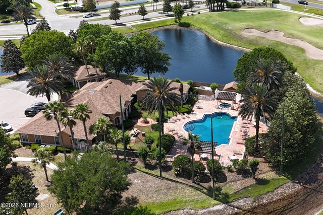 610 FAIRWAY Drive 207, St. Augustine, FL 32084