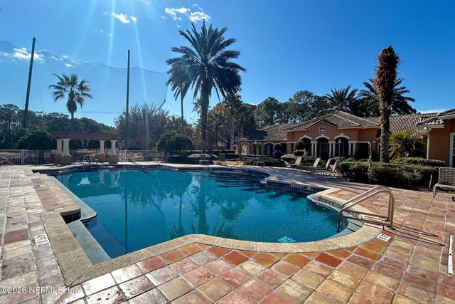 610 FAIRWAY Drive 207, St. Augustine, FL 32084