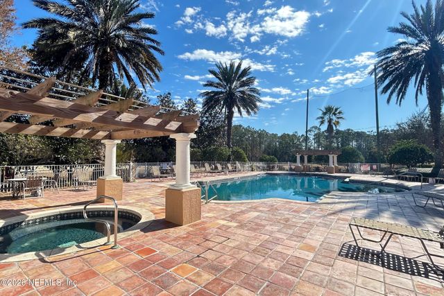 610 FAIRWAY Drive 207, St. Augustine, FL 32084