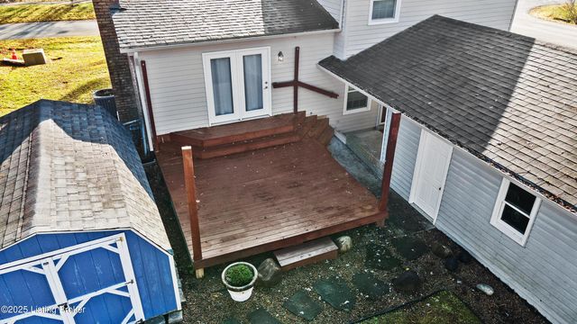 8016 Cortland Dr, Louisville, KY 40228