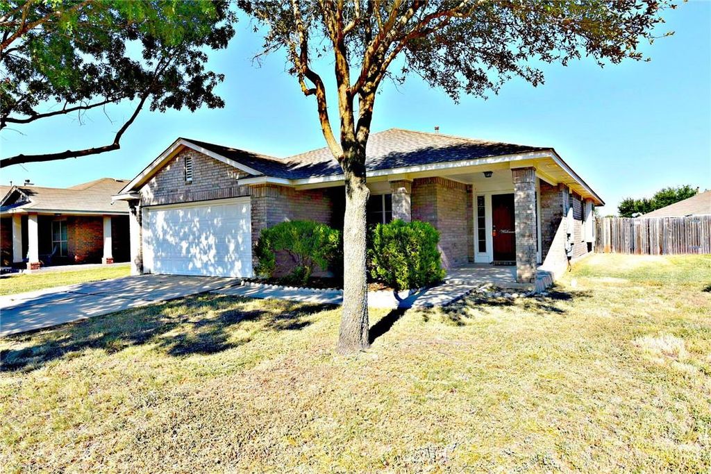 1110 Henderson DR, Leander, TX 78641