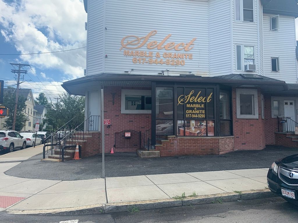 2076 Revere Beach Park Way, Everett, MA 02149