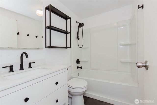 2673 Harold Drive SE, Port Orchard, WA 98366