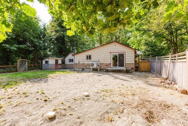 2673 Harold Drive SE, Port Orchard, WA 98366