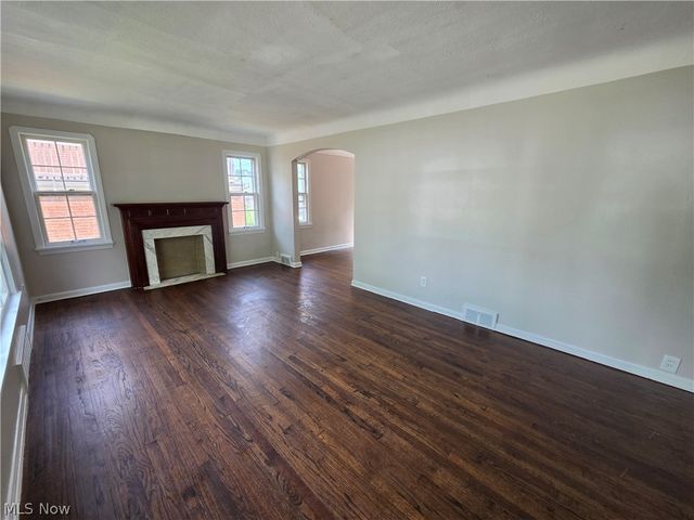 1361 Villa Drive, South Euclid, OH 44121