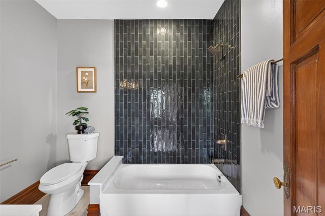 4546 Washington Boulevard, St Louis, MO 63108